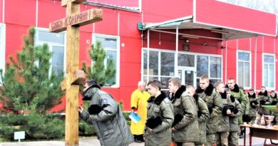 «Помогли Донбассу, установили Поклонный крест» и другое из кадетской жизни