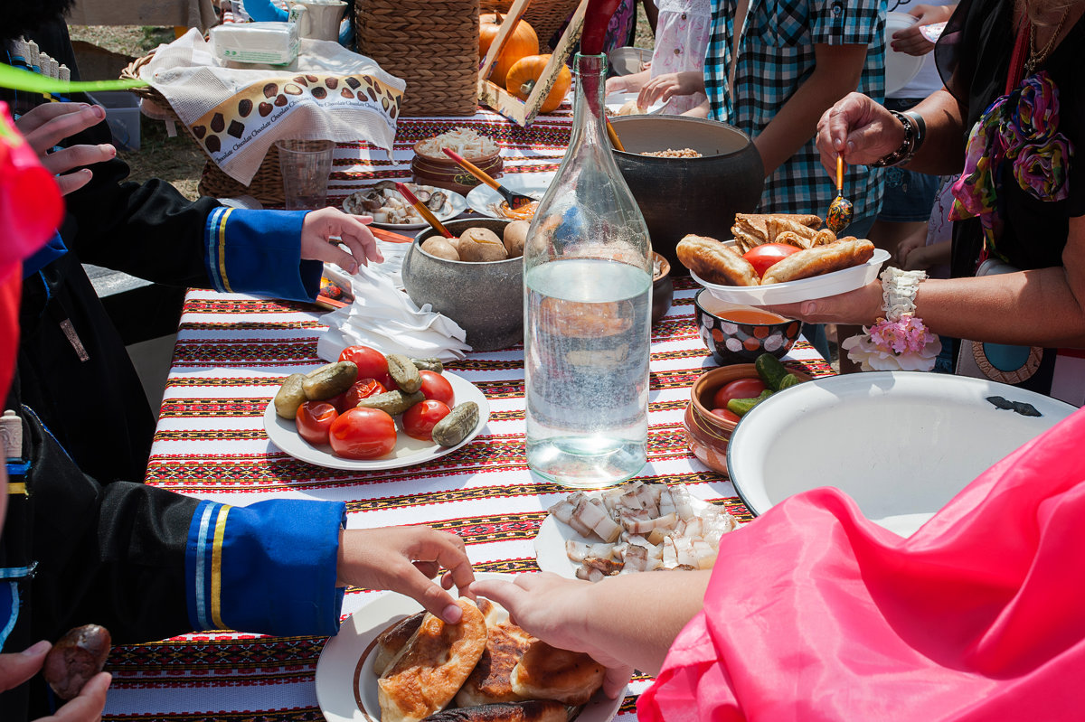 Кубанское застолье картинки